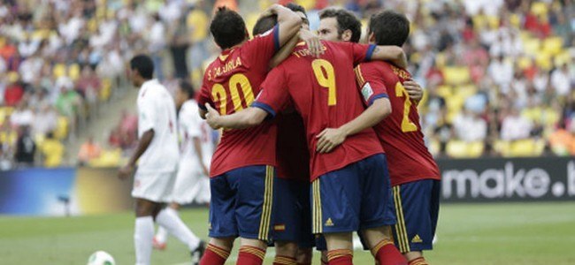 España juega esta noche contra Italia la semifinal de la Copa Confederaciones a las 21 horas, en Telecinco