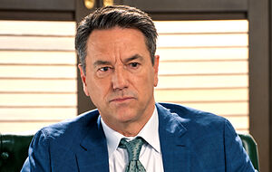 Félix y Begoña ponen a Gabriel contra las cuerdas
