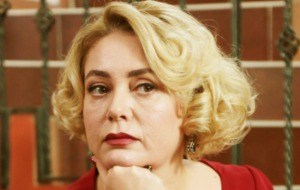 Tierra amarga: Así es Sibel Taşçıoğlu, la actriz que da vida a Sermin Yaman