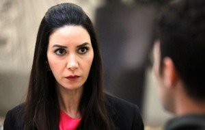 Avance Hermanos: Suzan reniega de Ömer y planea hundir a Akif