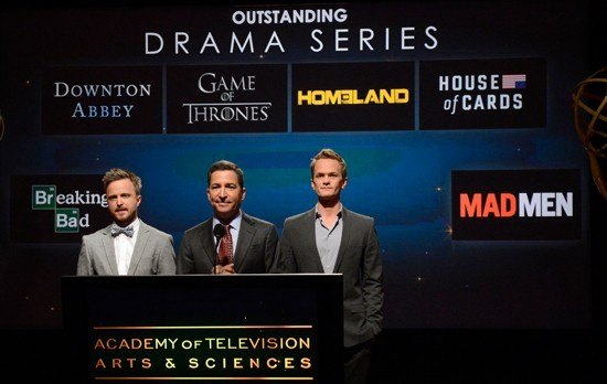 Aaron Paul, Bruce Rosenblum y Neil Patrick Harris anuncian las nominaciones a la mejor serie dramática