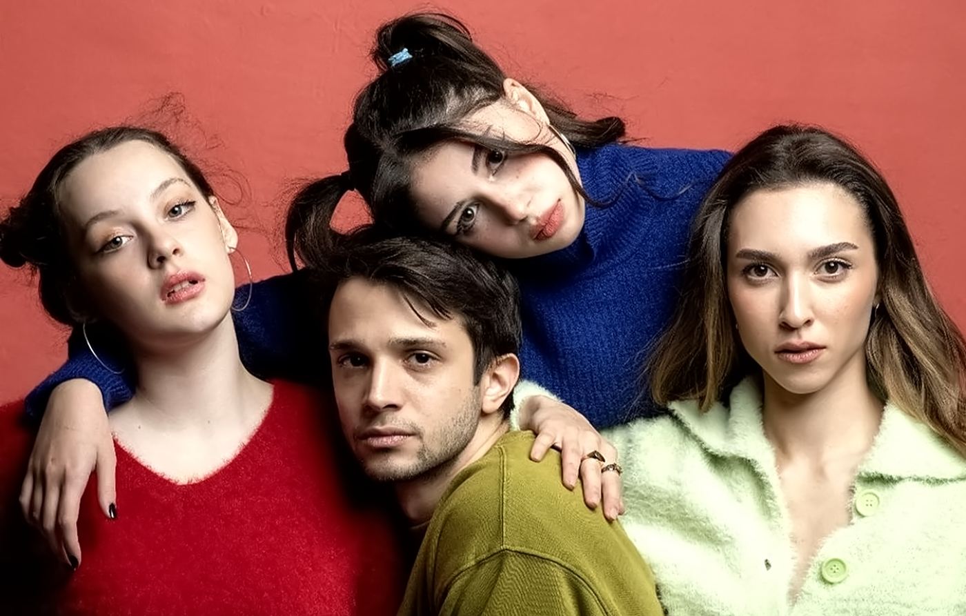 Tuğçe, Parla, Çinar y Merve son los actores más jóvenes de Secretos de familia
