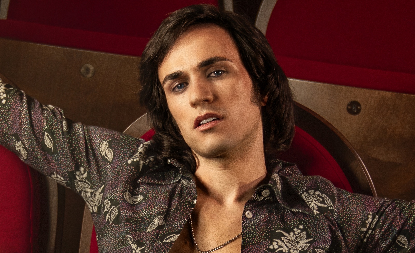 atresplayer estrena el domingo 19 de noviembre la serie original Camilo Superstar, la historia de cómo Camilo Sesto trajo Jesucristo Superstar a E