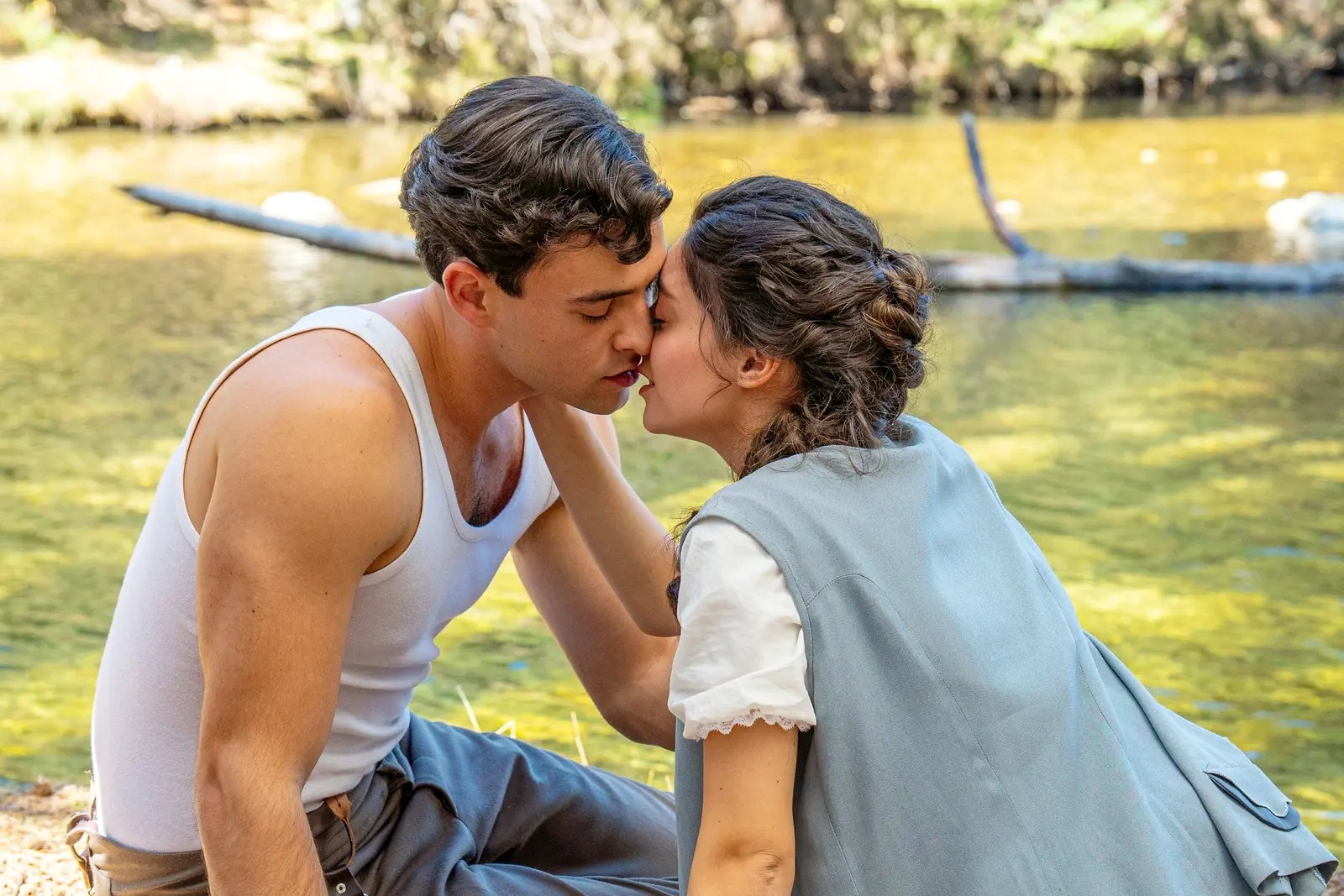 Curro y Ángela protagonizan una intensa historia de amor en La Promesa