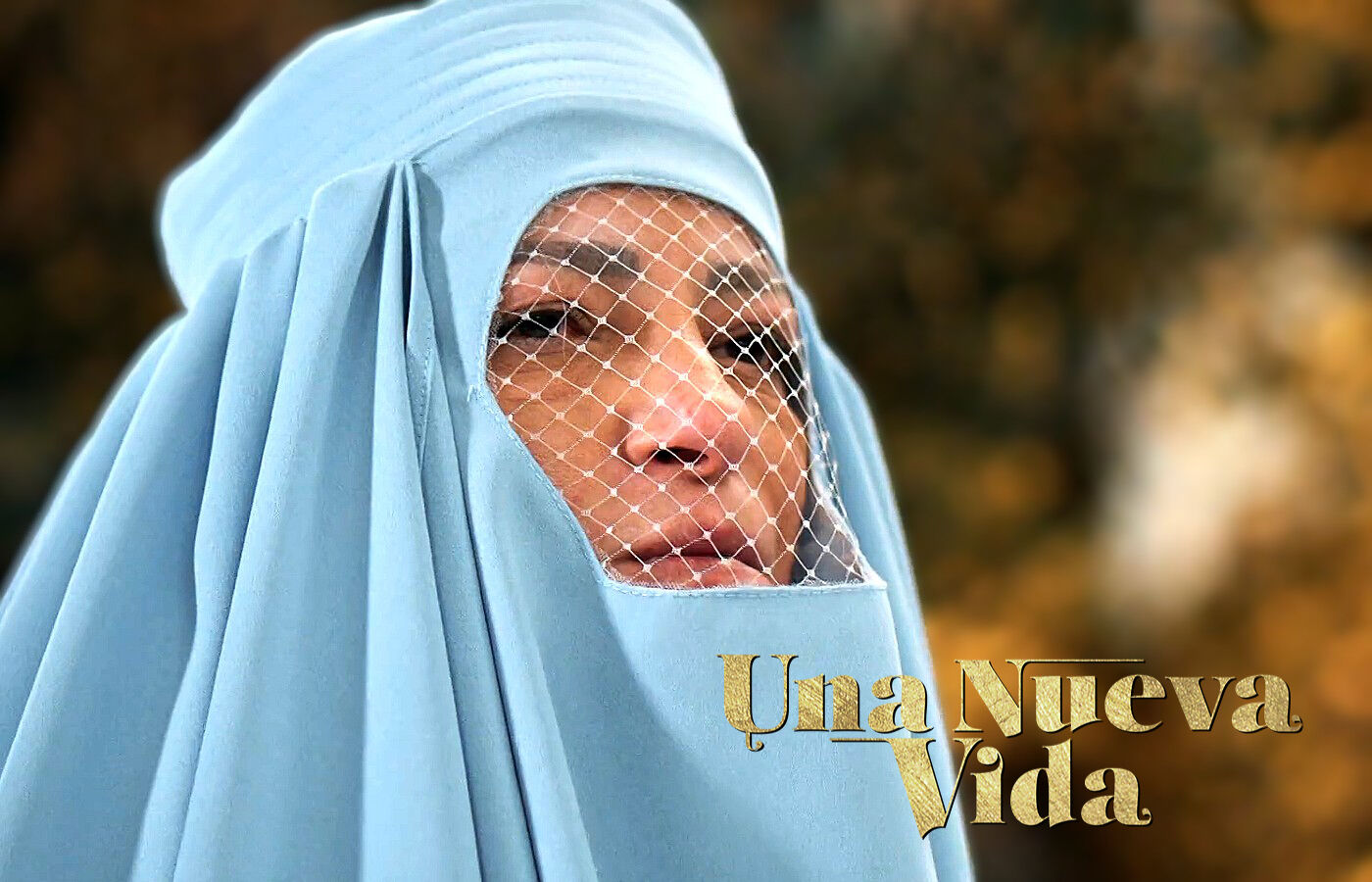 La actriz turca Ilkay Kayku interpreta a la vengativa Mezide, madre de Akin, en Una nueva vida