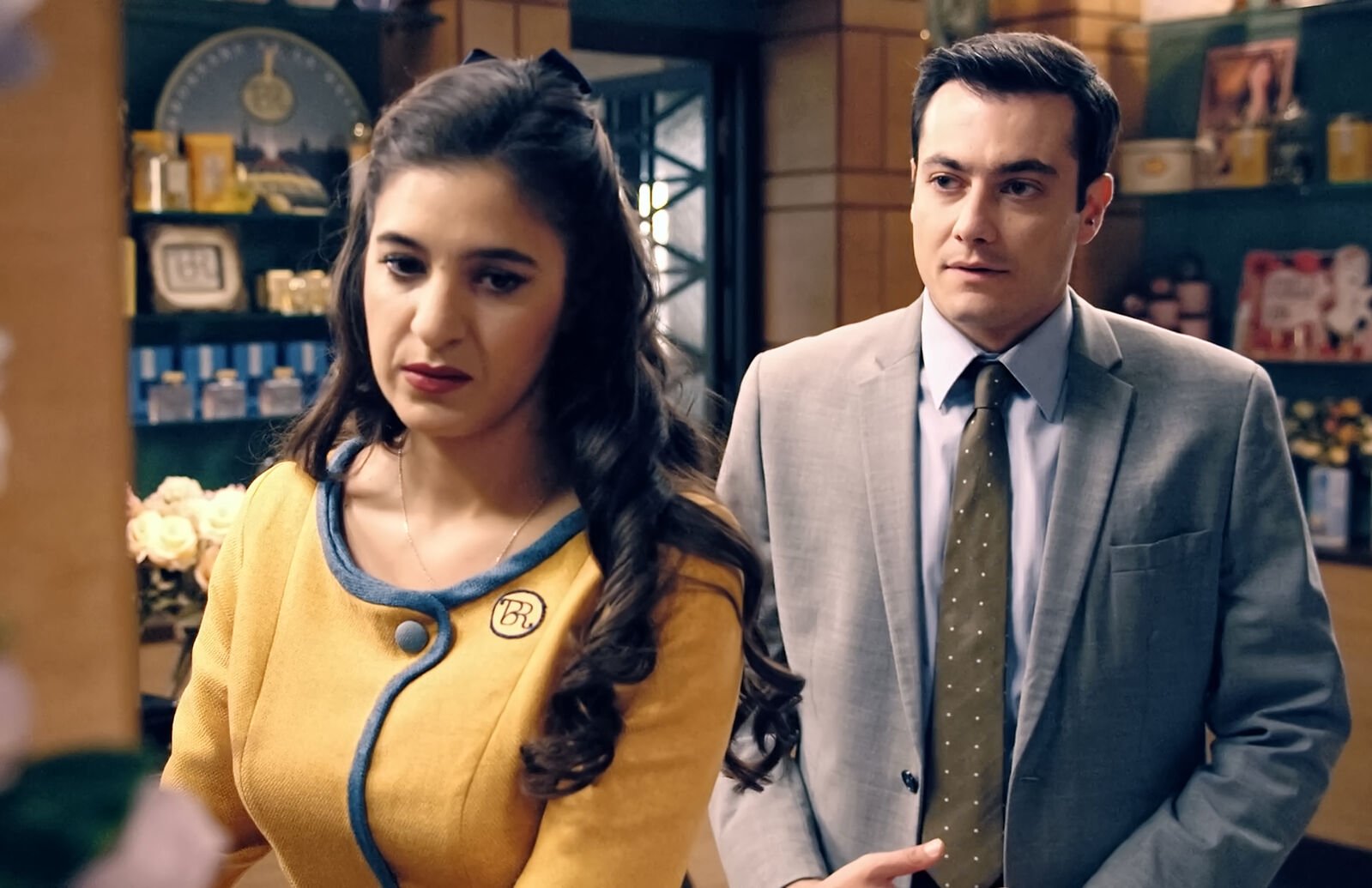 Carmen se siente incómoda con Tasio tras su beso con David, en Sueños de libertad