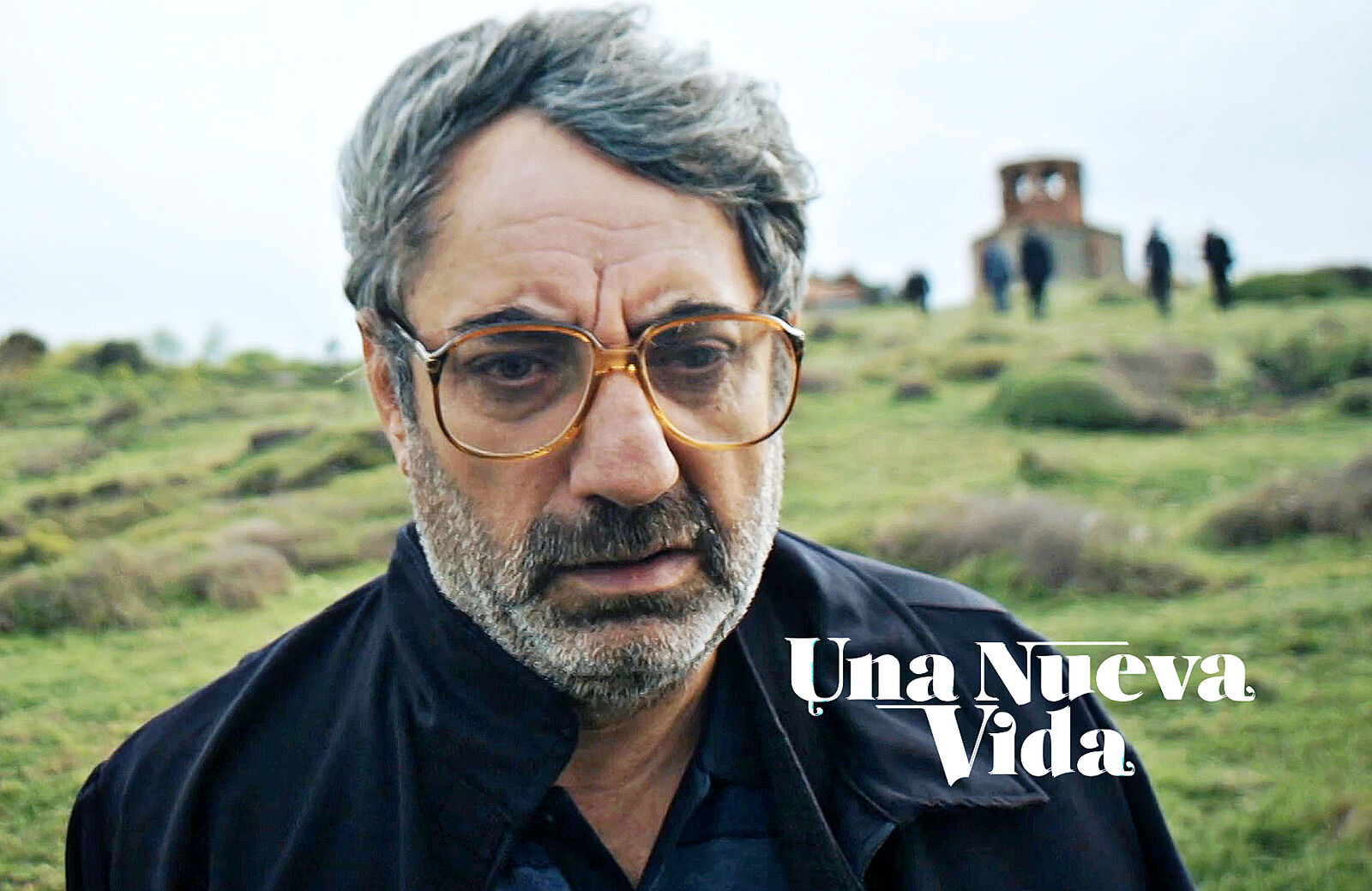 El actor Nazmi Kirik interpreta a Tayyar, el nuevo villano de Una nueva vida