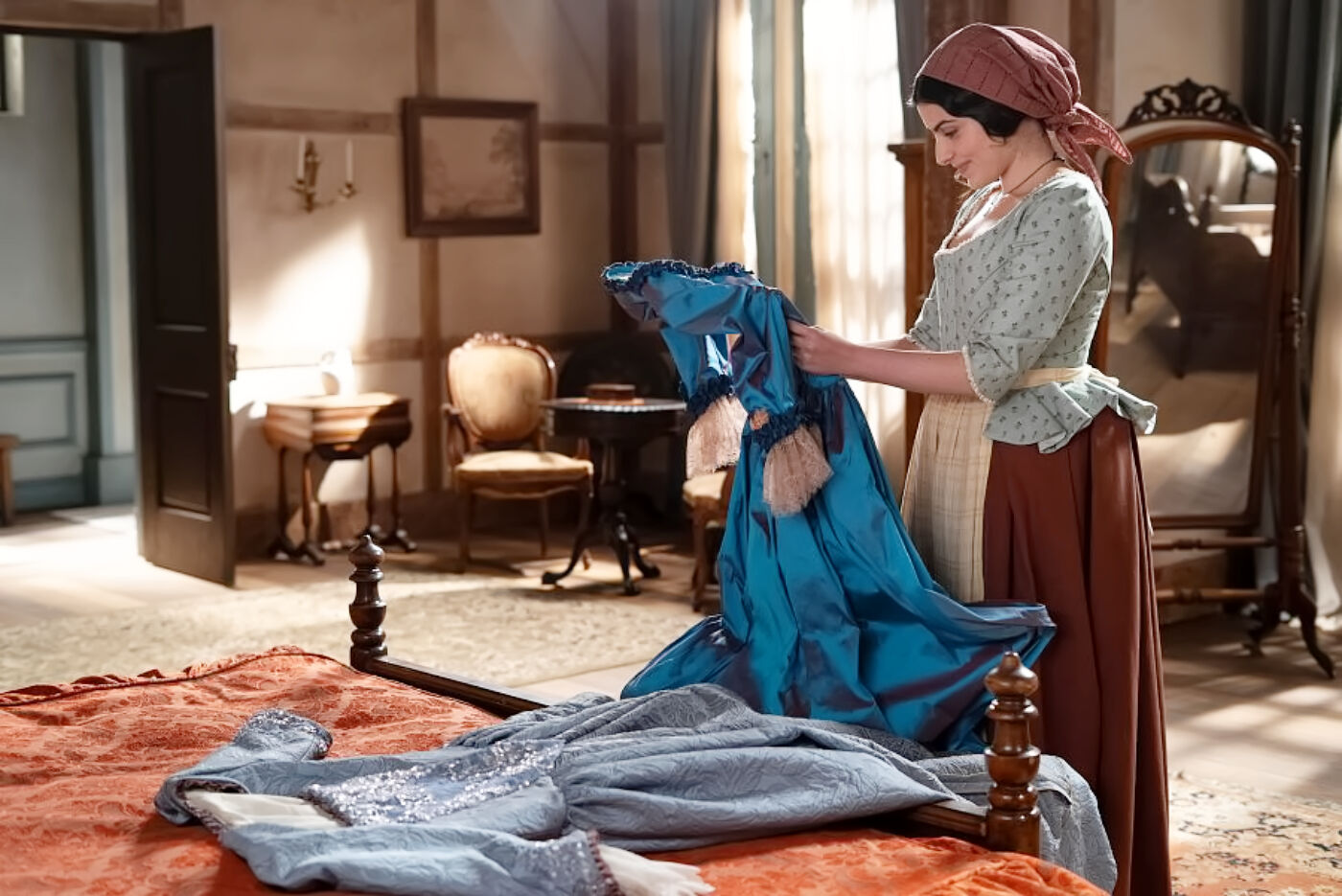 Luisa se prepara para la boda de Adriana en el capítulo 347 de Valle Salvaje