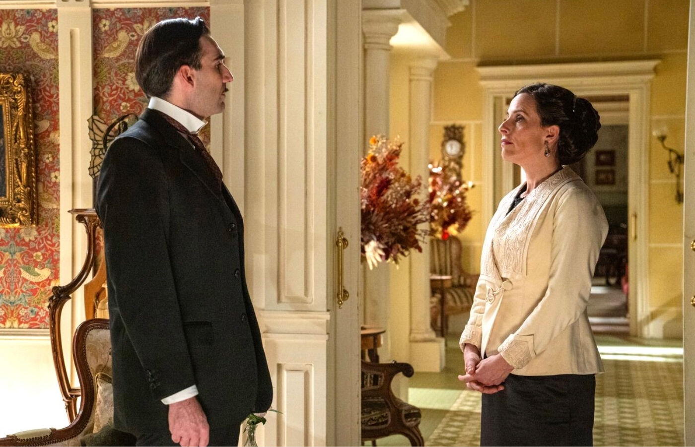 Margarita amenaza a Lorenzo con su gran secreto en La Promesa