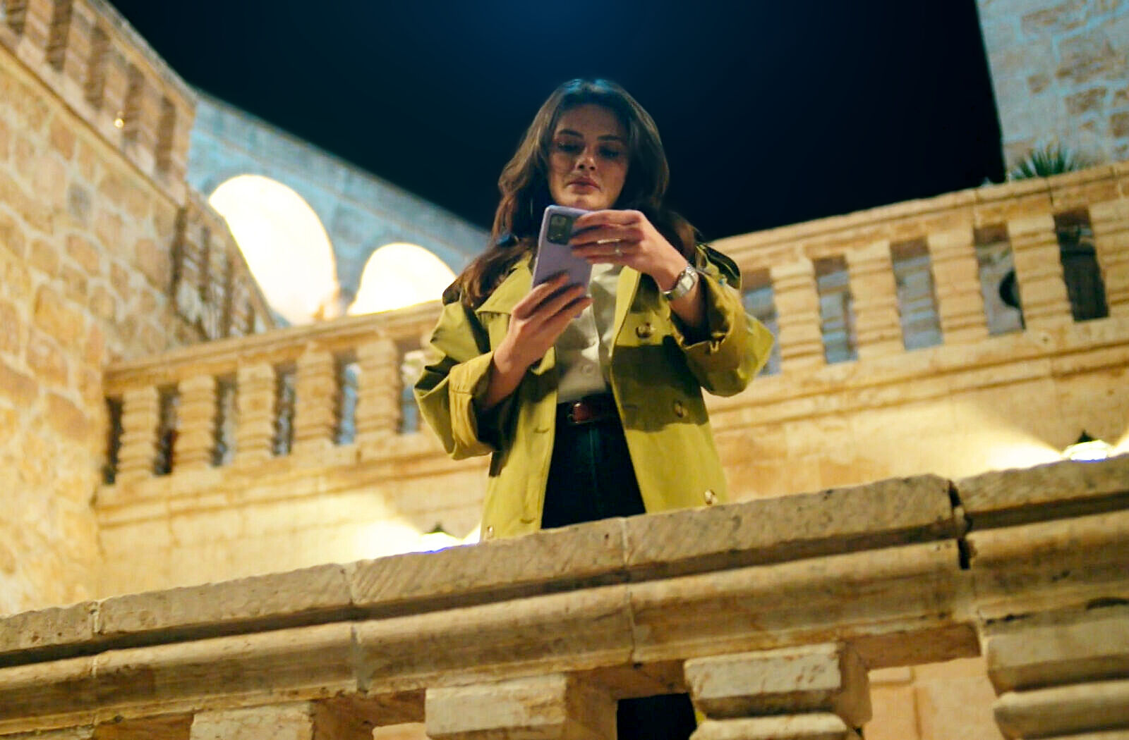 Alya en la mansión de los Albora en Midyat, su particular jaula de oro