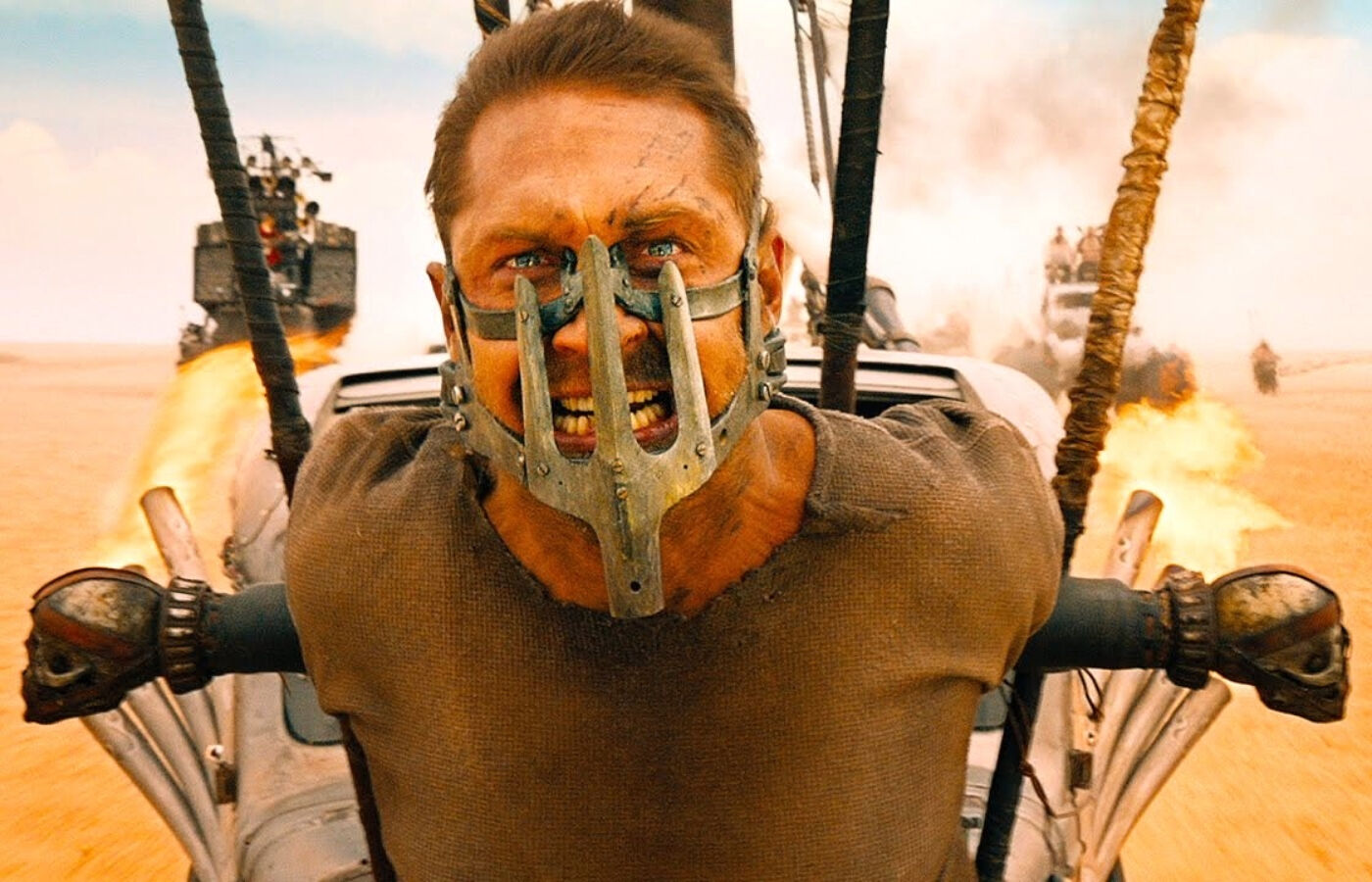 Tom Hardy interpreta a Mad Max en Mad Max: Furia en la carretera 