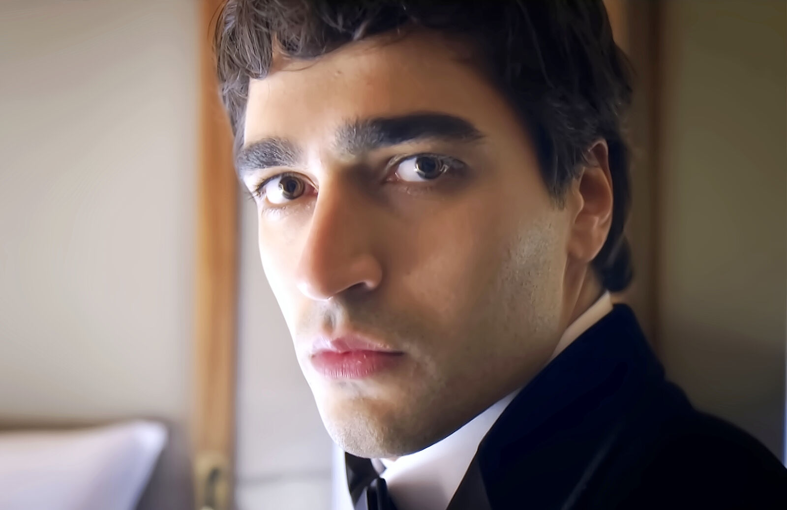Mert Ramazan Demir como Yusuf en el teaser de Delikanli