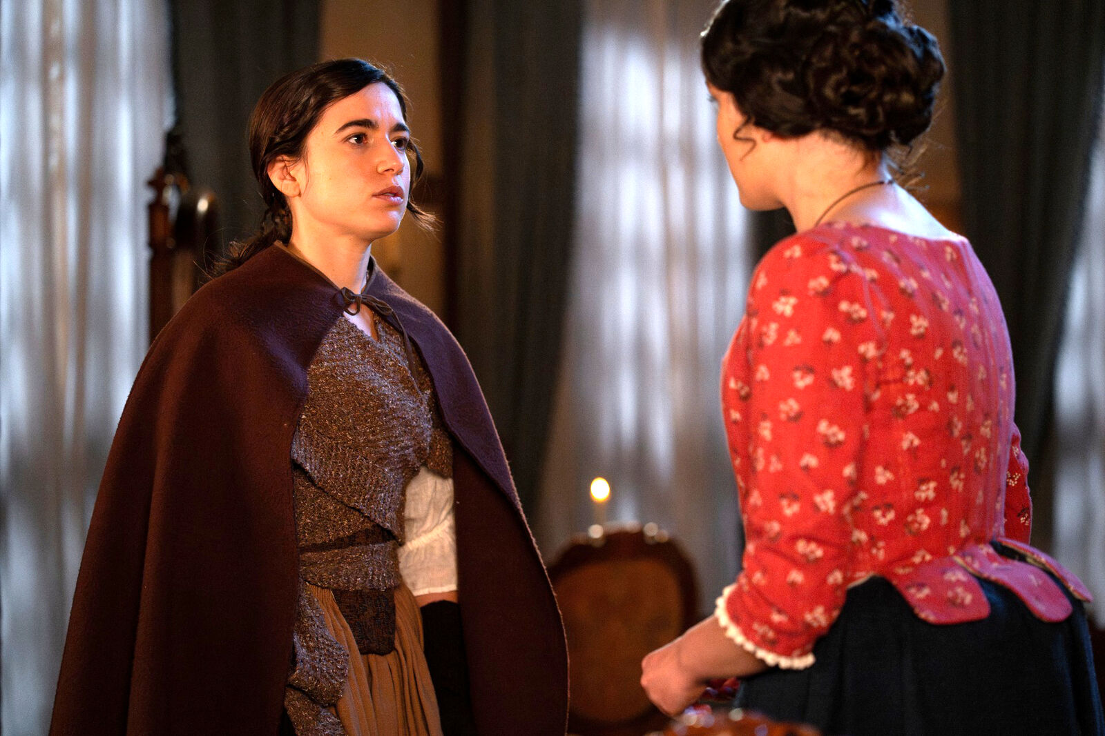 Petra hace una importante revelación a Luisa en el capítulo 381 de Valle Salvaje