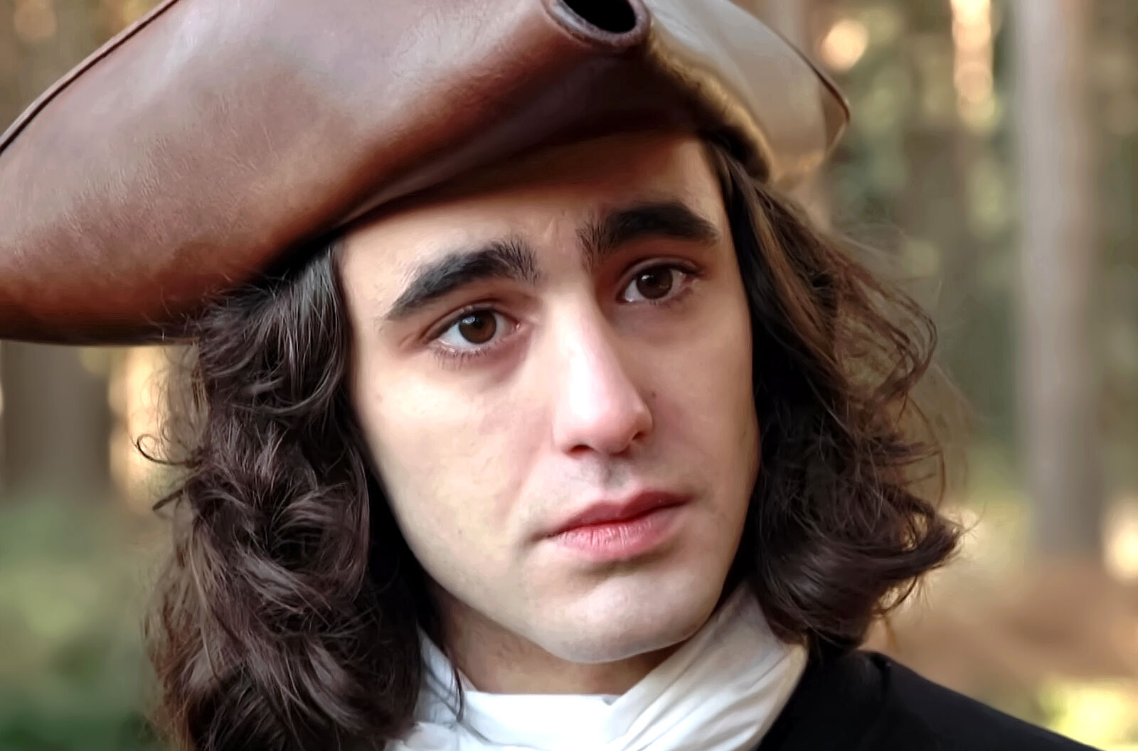 Alejo, acorralado por Braulio en el capítulo 414 de Valle Salvaje