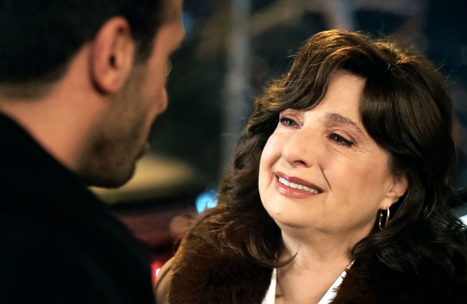 Çiçek revela a Abidin que es su madre biológica en el capítulo 87 de Una nueva vida