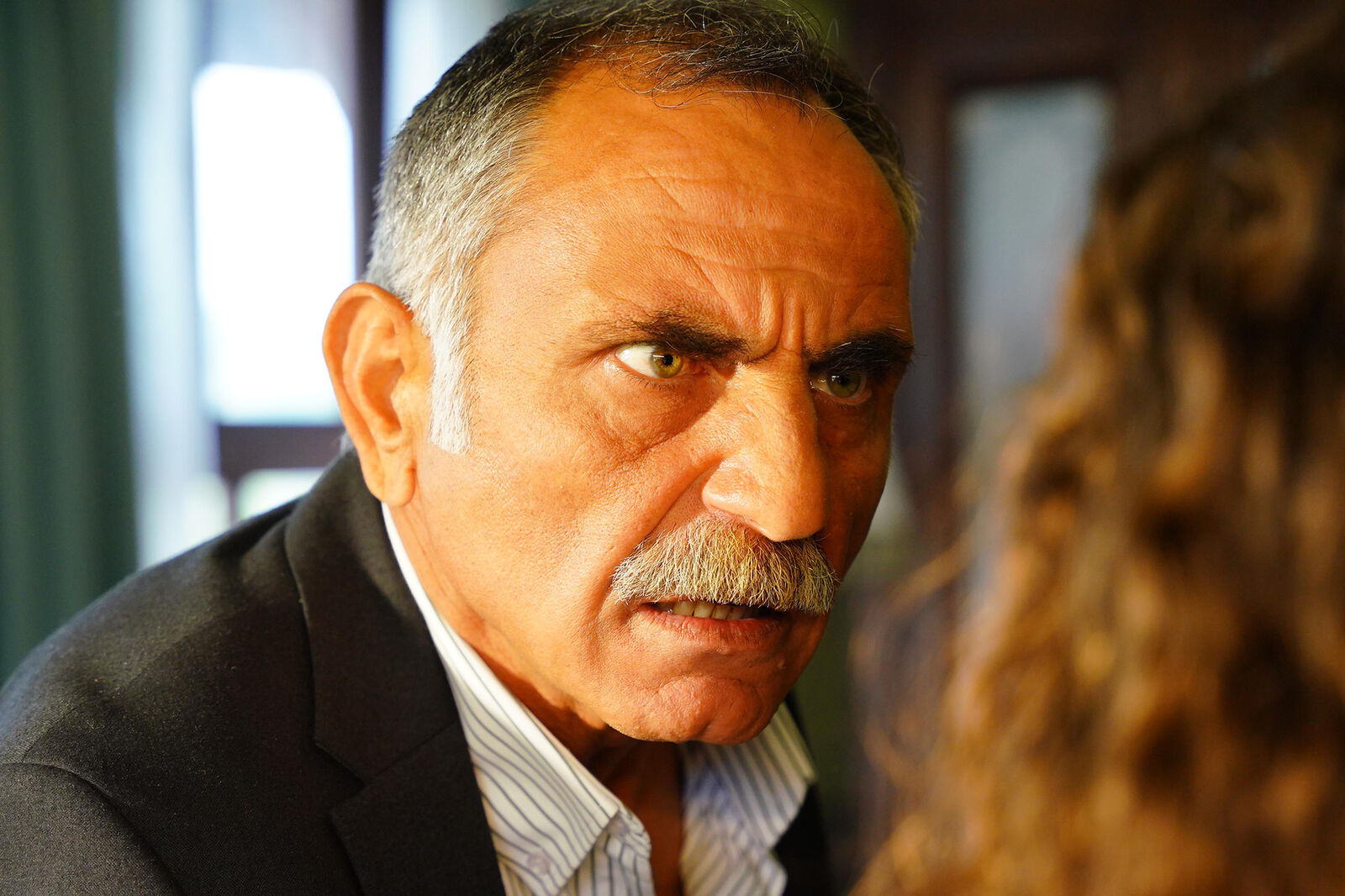 Gürkan Uygun es Kürşat Kilimci, el antagonista principal de Cuento de una noche
