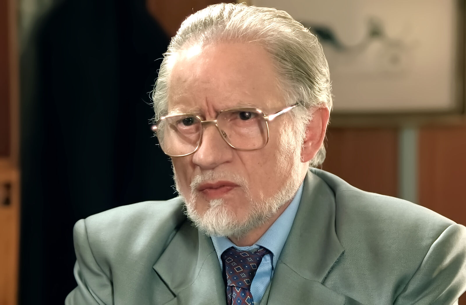 Damián se da cuenta de que ha cometido un error en Sueños de libertad