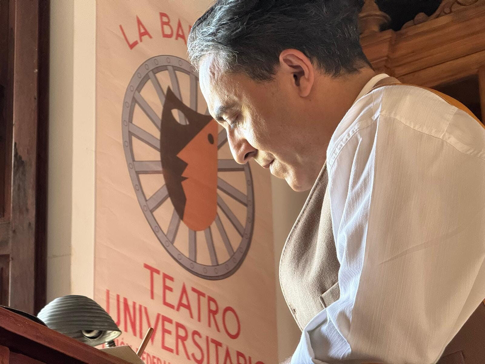 De El Ministerio del Tiempo a Ena: Ángel Ruiz será Lorca por tercera vez en el nuevo documental de RTVE