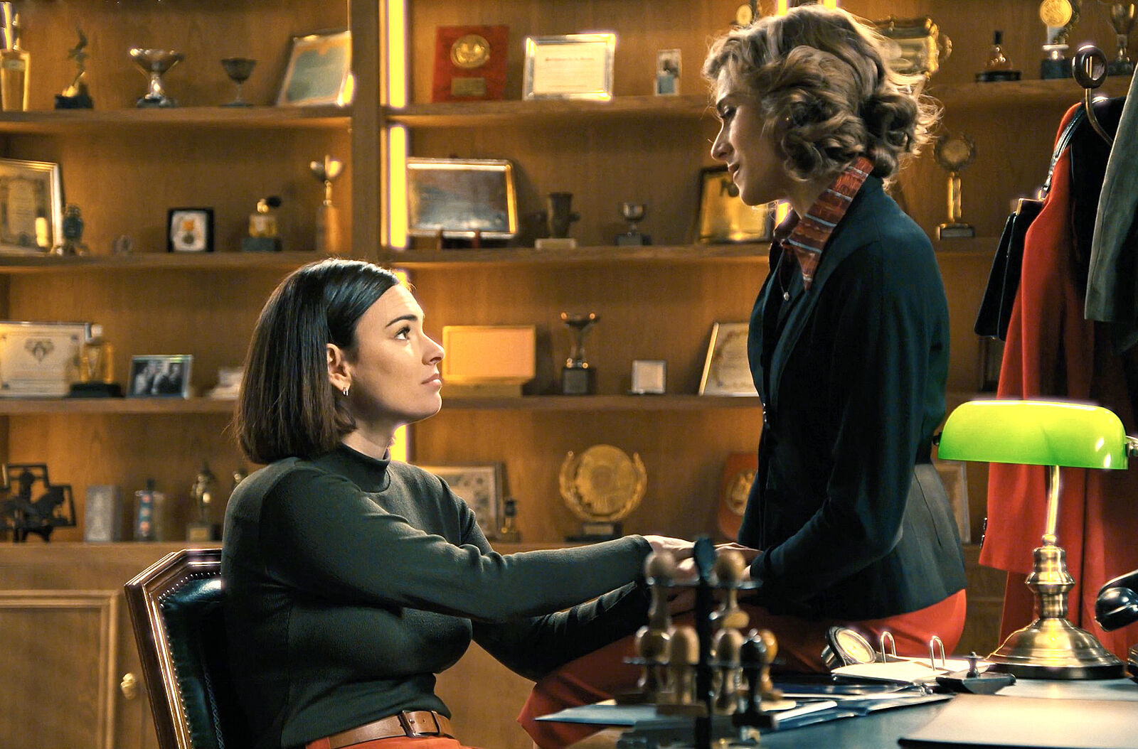 Fina y Marta hacen planes juntas en Sueños de libertad