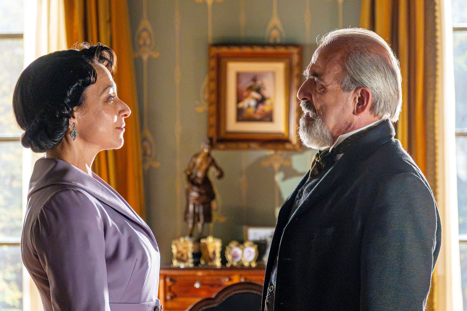 Leocadia propone un matrimonio sin amor a Máximo en La Promesa