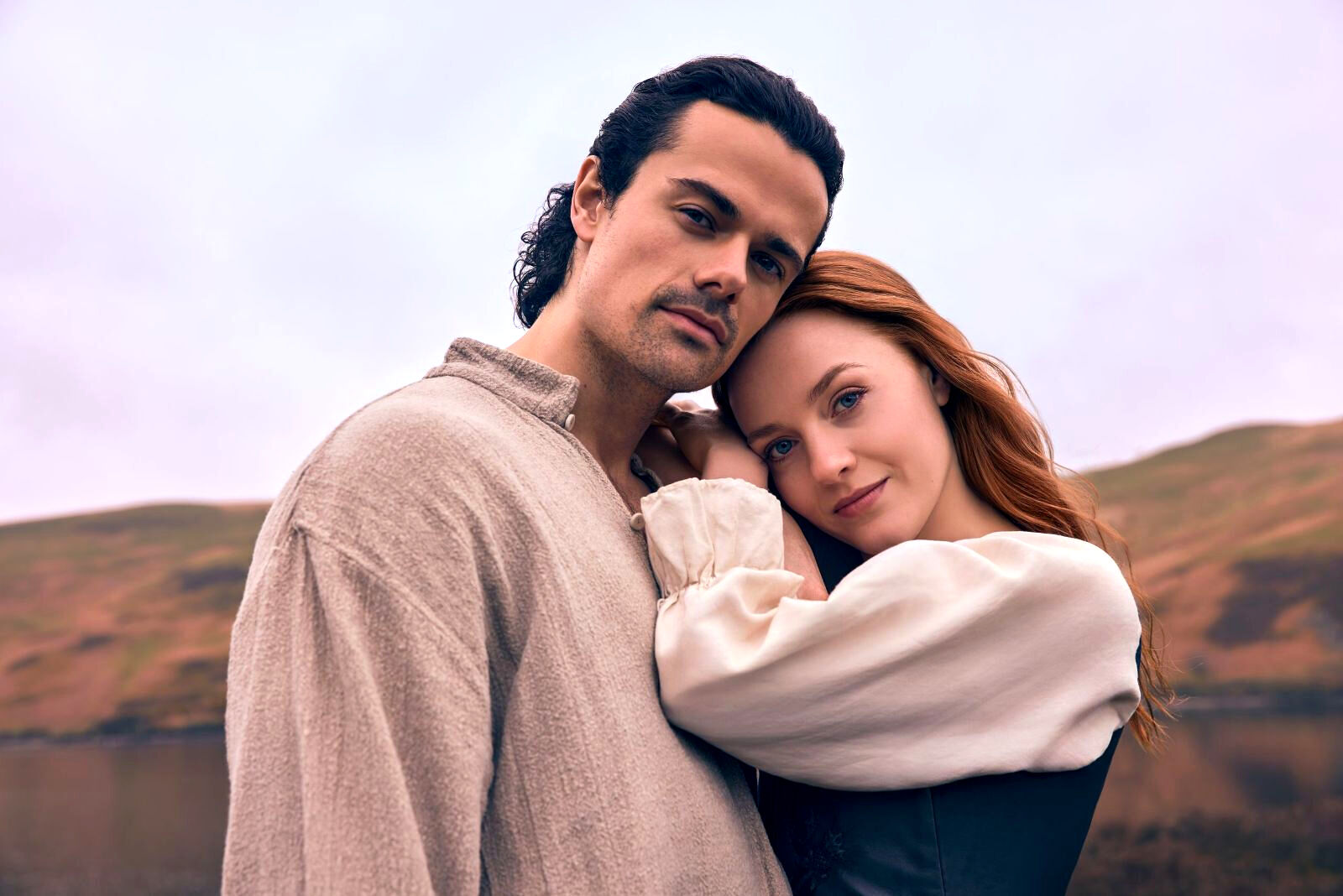 Brian Fraser y Ellen MacKenzie durante el rodaje de la precuela de Outlander