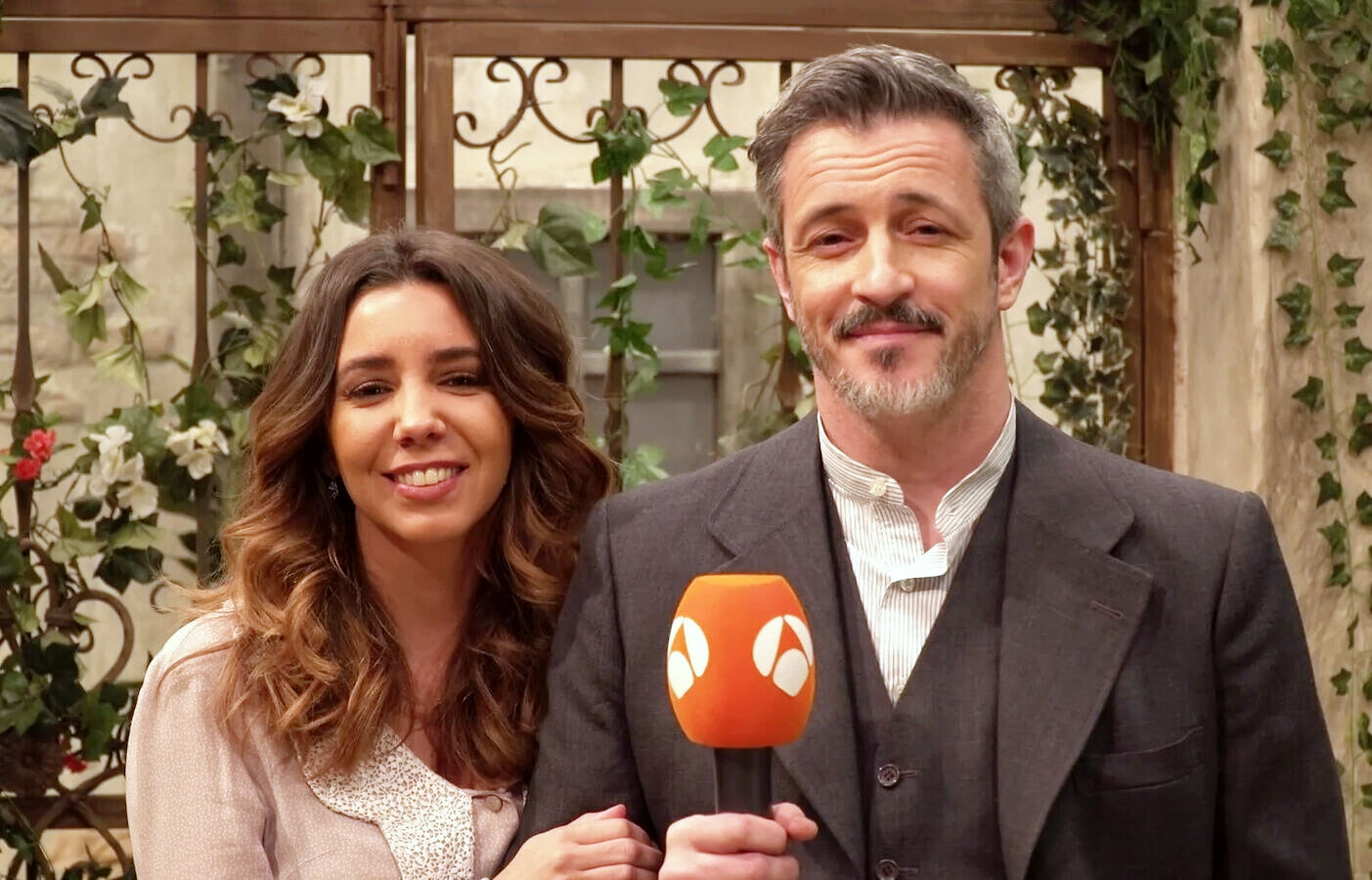 Los actores Sandra Cervera y Fernando Coronado se conocieron en la serie El secreto de Puente Viejo