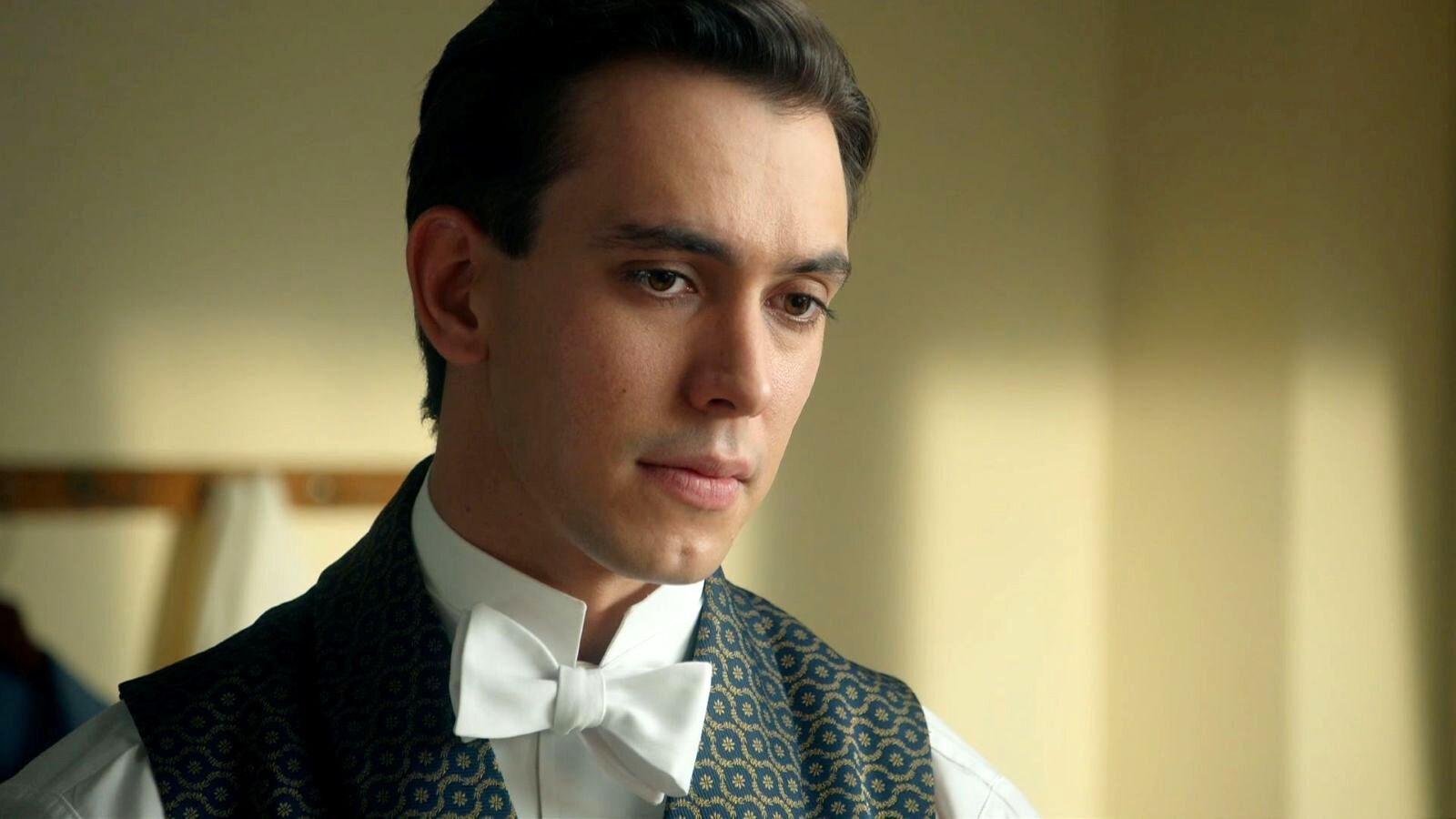 El actor José Miguel Blanco hace de Carlo en La Promesa