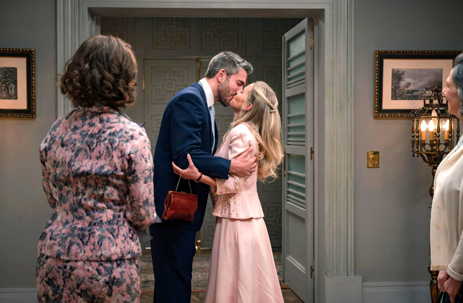 Andrés y Valentina se comprometen en Sueños de libertad