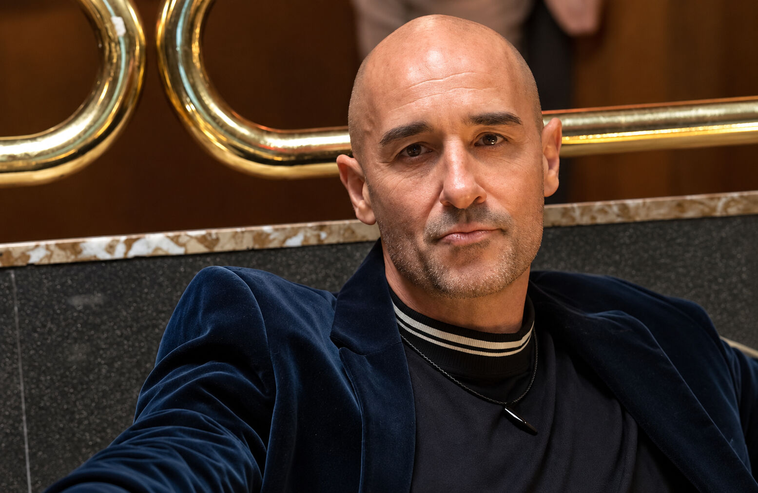 Alain Hernández interpreta a Sapo, uno de los colaboradores de Casper