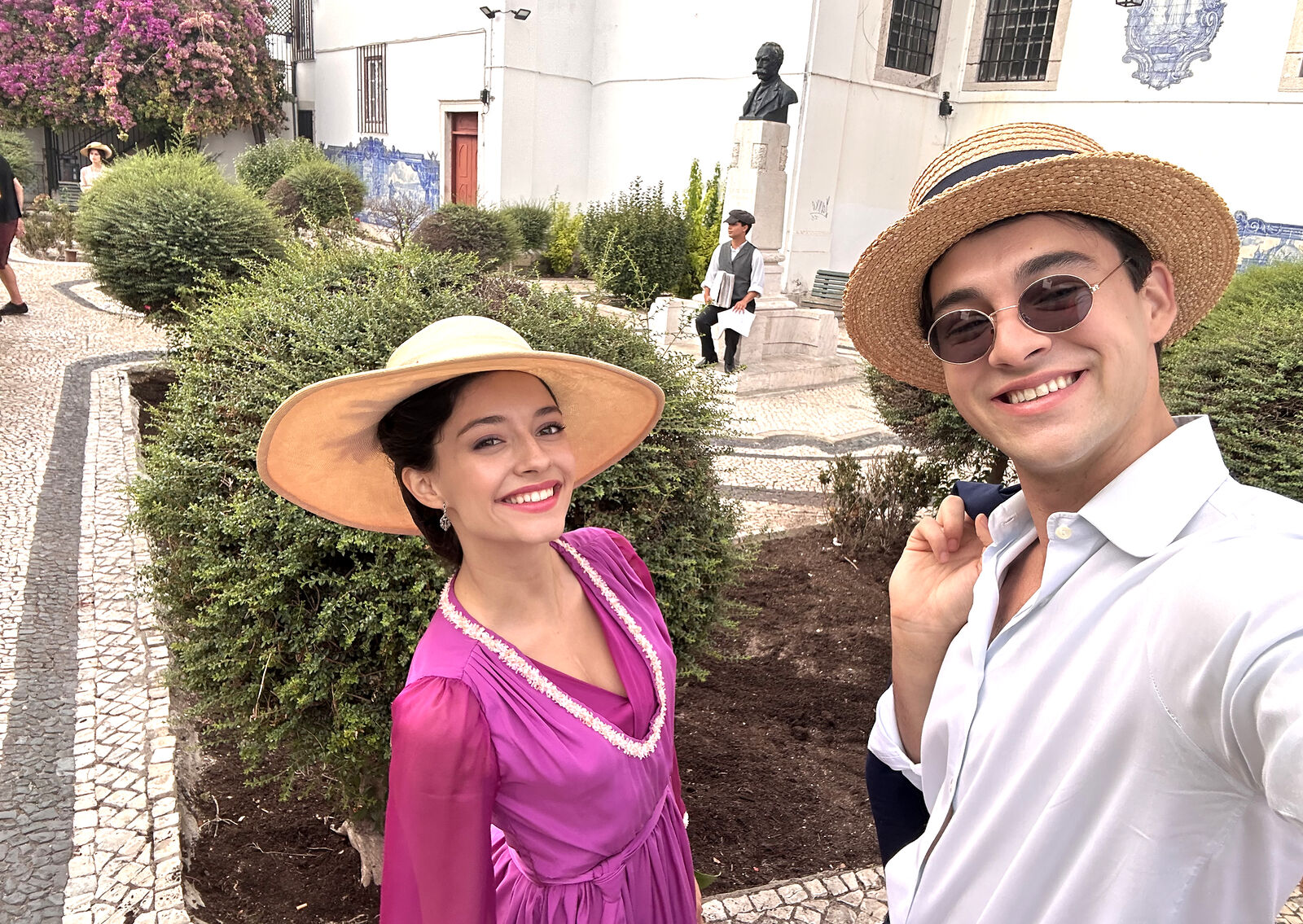 Marta Costa y Xavi Lock durante el rodaje en Lisboa