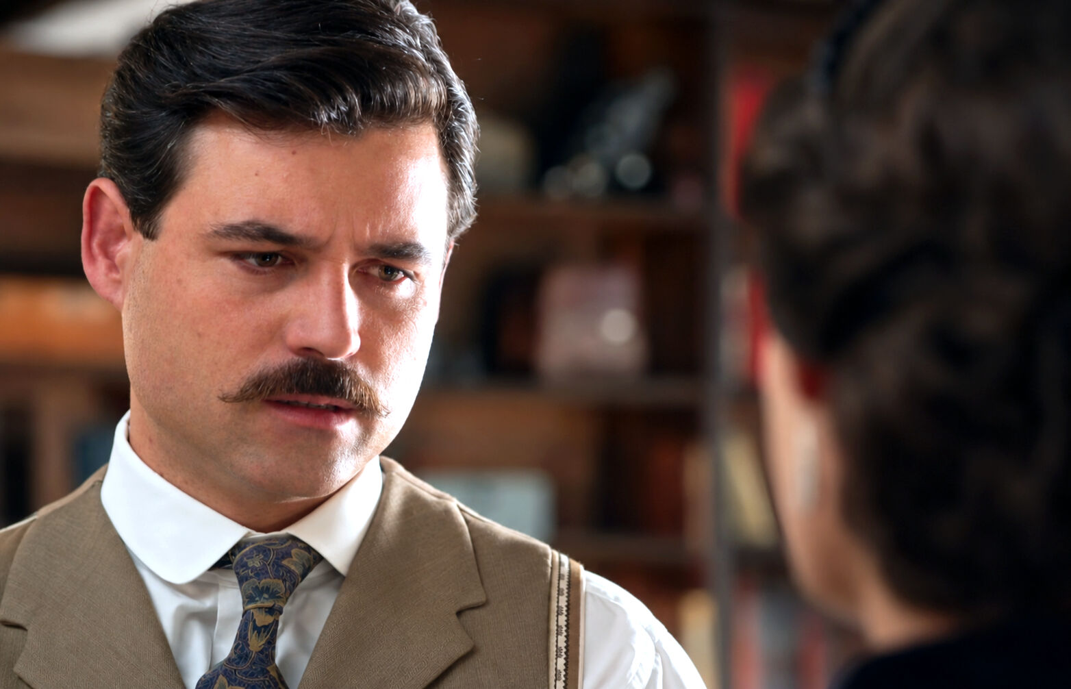 Manuel pide tiempo a Julieta en La Promesa