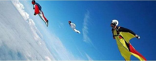 En mayo Discovery Max emitirá por primera vez un salto de wingfly desde el pico del Everest