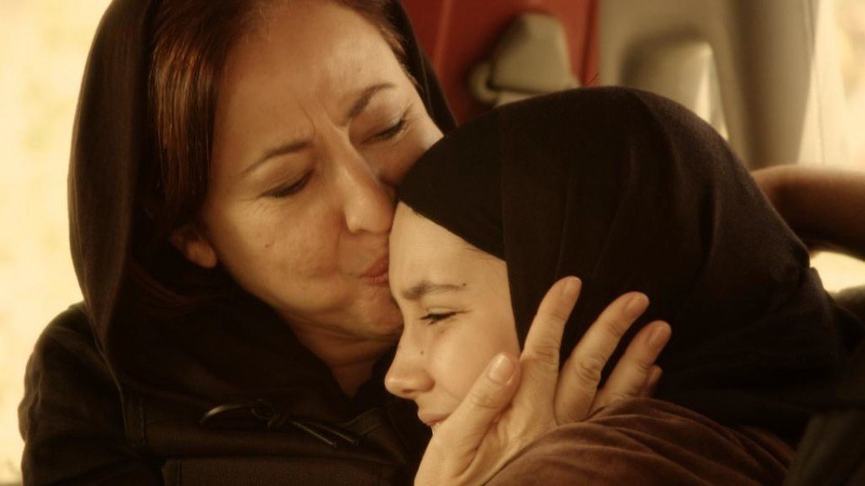 Leticia por fin abraza a su hija Sara después de 2 años de lucha, en el desenlace de Rescatando a Sara