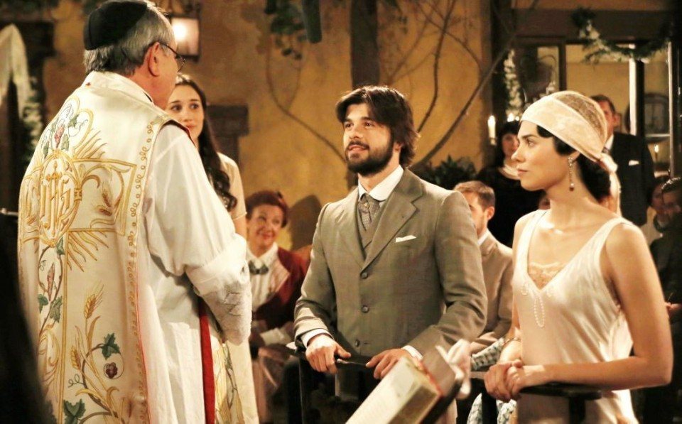 Emotiva boda de María y Gonzalo, en El secreto de Puente Viejo
