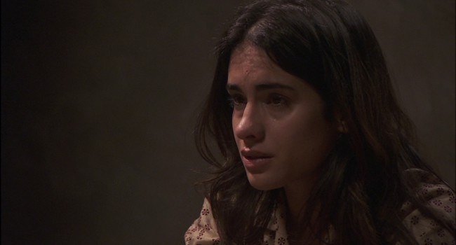 Inés cuenta a Candela el crimen que cometió cuando mató a Melchor, el padre de Amalia, en El secreto de Puente Viejo