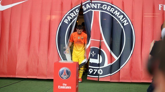 Paris SaintGermain y FC Barcelona se enfrentan esta noche en partido de Champions