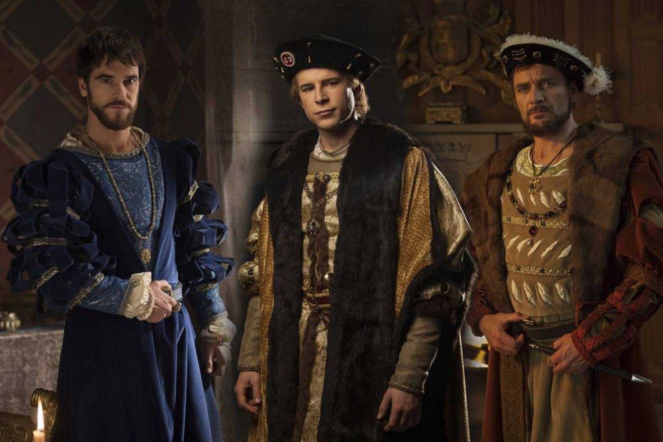 Carlos de Habsburgo, Francisco I y Enrique VIII se disputan el imperio, en Carlos, Rey Emperador