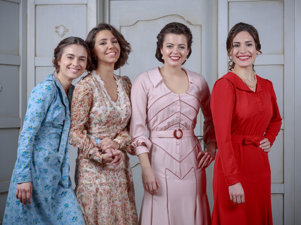 La Academia de la Televisión premia a El secreto de Puente Viejo por su contribución al sector audiovisual y la reconoce como una cantera de talent