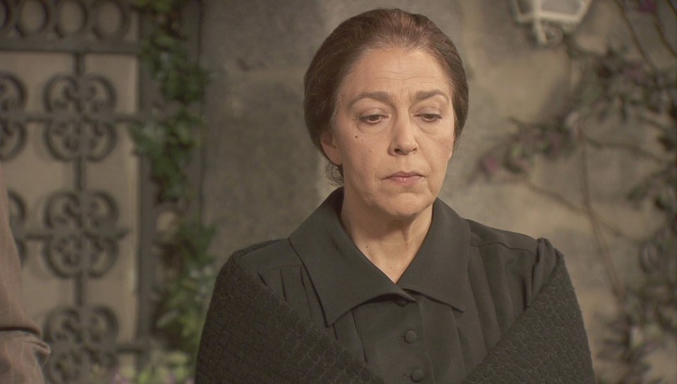 Francisca, más seria que nunca, en El secreto de Puente Viejo