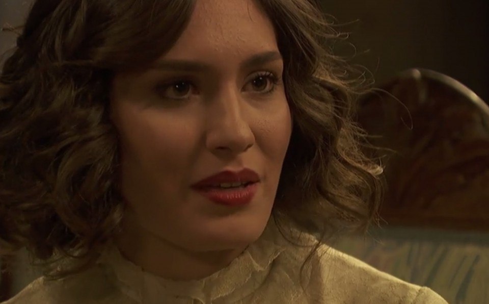 Camila vuelve a los Manantiales y planta cara a Lucía, en El secreto de Puente Viejo