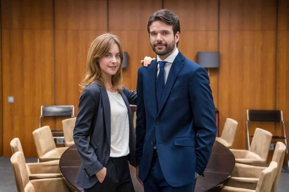 Alba Ribas y Jon Arias afrontan su primer papel protagonista en Derecho a soñar