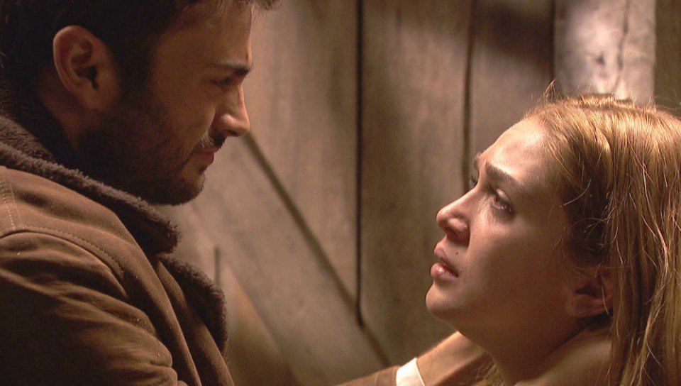 Saúl y Julieta pactan no volver a acercarse por respeto a Prudencio, en El secreto de Puente Viejo