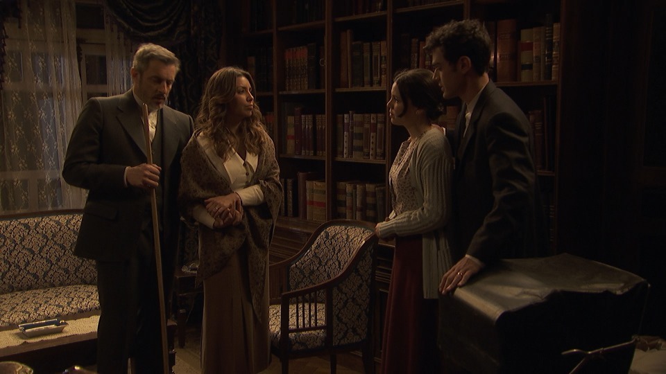 Fernando decide actuar para salvar a Emilia y Alfonso, en El secreto de Puente Viejo