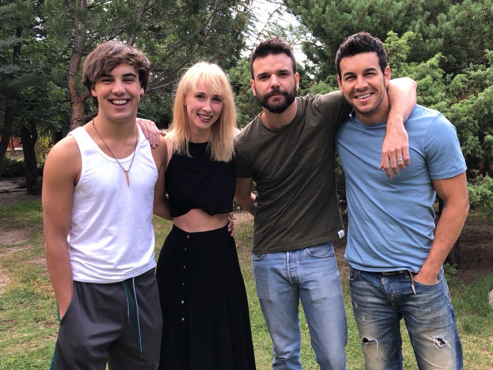Primera imagen del rodaje de Instinto, con Mario Casas, Óscar Casas, Ingrid GarcíaJonsson y Jon Arias