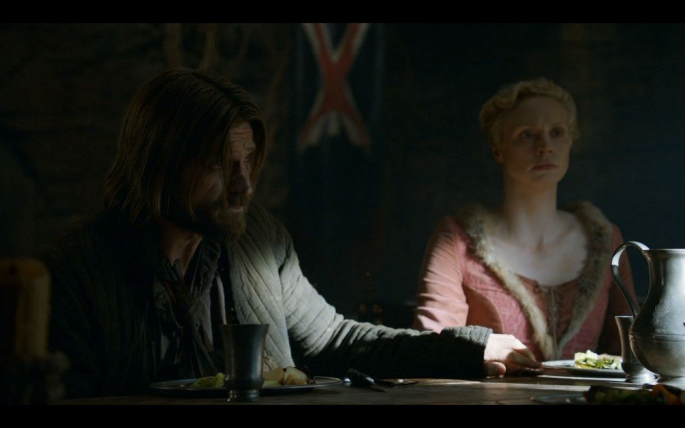 Jaime Lannister y Brienne de Tarth cenan con Lord Bolton en Juego de Tronos