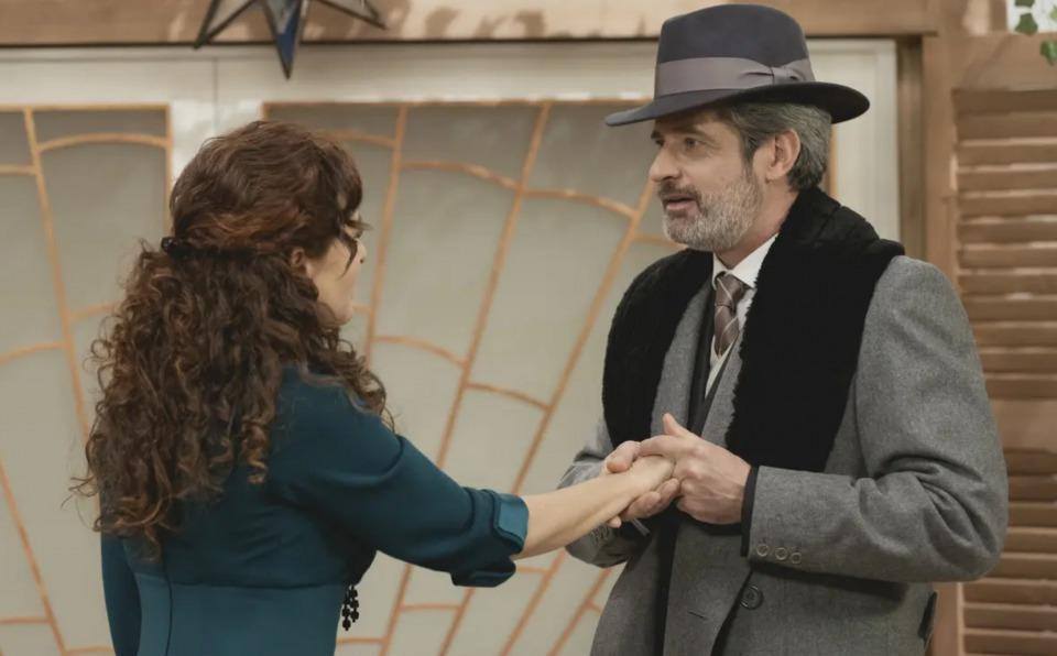 La Marquesa recibe una visita inesperada, en El secreto de Puente Viejo