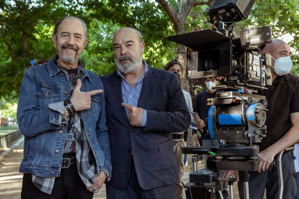 Antonio Resines y Miguel Rellán protagonizan la nueva comedia de Movistar+ Sentimos las molestias