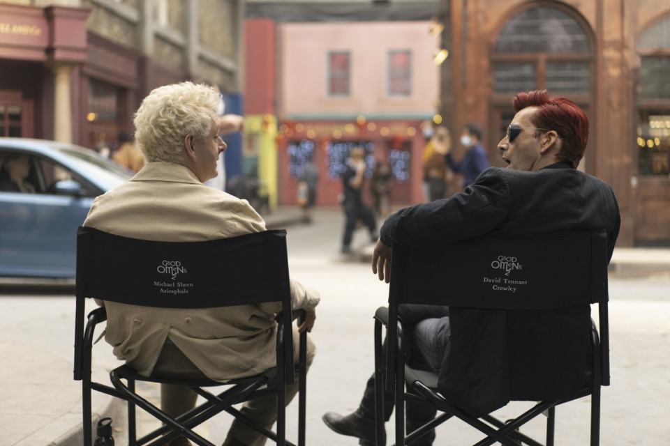 Michael Sheen y David Tennant ya ruedan en Escocia la segunda temporada de Good Omen