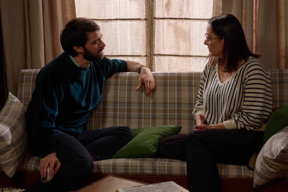 Cristina se acerca cada vez más a Marcos y acaba confesándole que también siente algo muy fuerte por él
