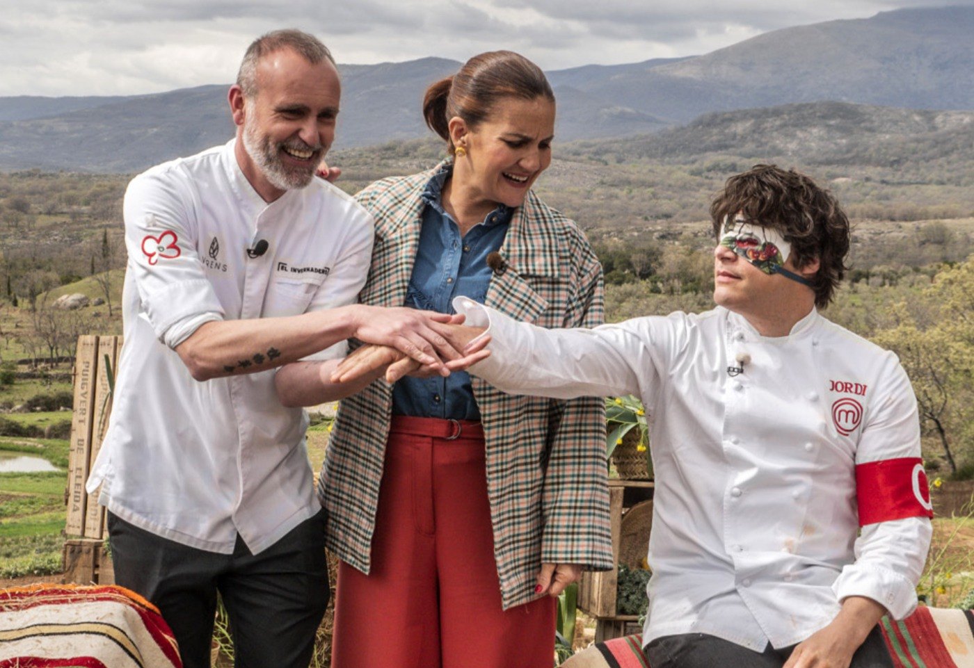 Pepe Rodríguez y Jordi Cruz liderarán a ciegas las cocinas de MasterChef en el octavo programa de la décima edición